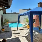 Casa Agradavel Nos Acores Com Piscina Para Ate 13 Pessoas Com 4 Suites