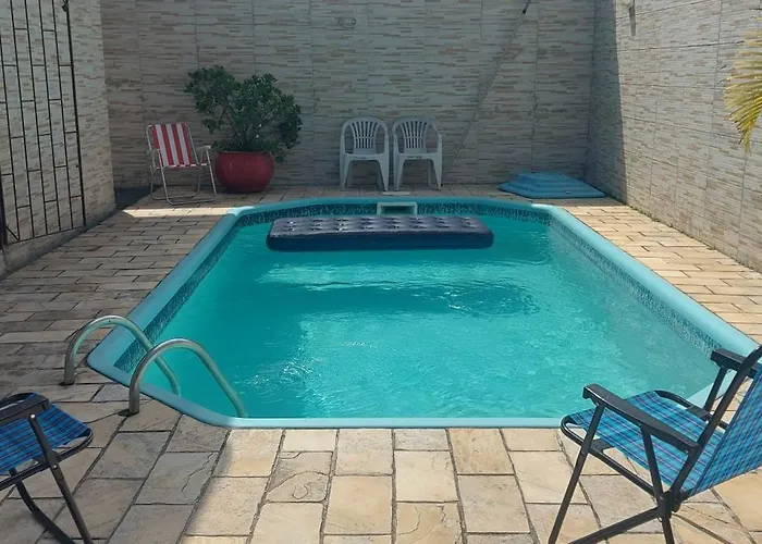 Casa Agradavel Nos Acores Com Piscina Para Ate 13 Pessoas Com 4 Suites